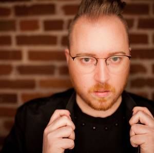 Meet your Posher, Zachary